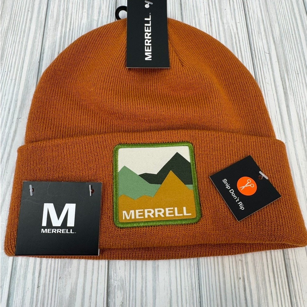 Merrell Mens Orange Acrylic Knit Beanie With Mountain Patch One Size‎ NWT